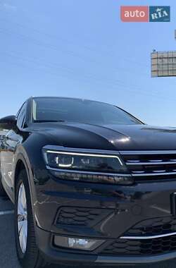 Volkswagen Tiguan  2019