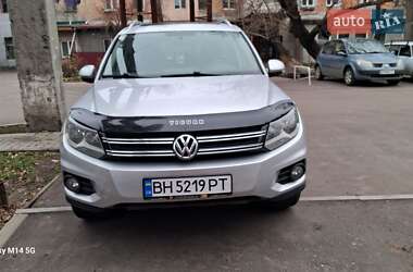Volkswagen Tiguan 2012
