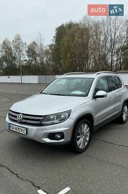 Volkswagen Tiguan  2014