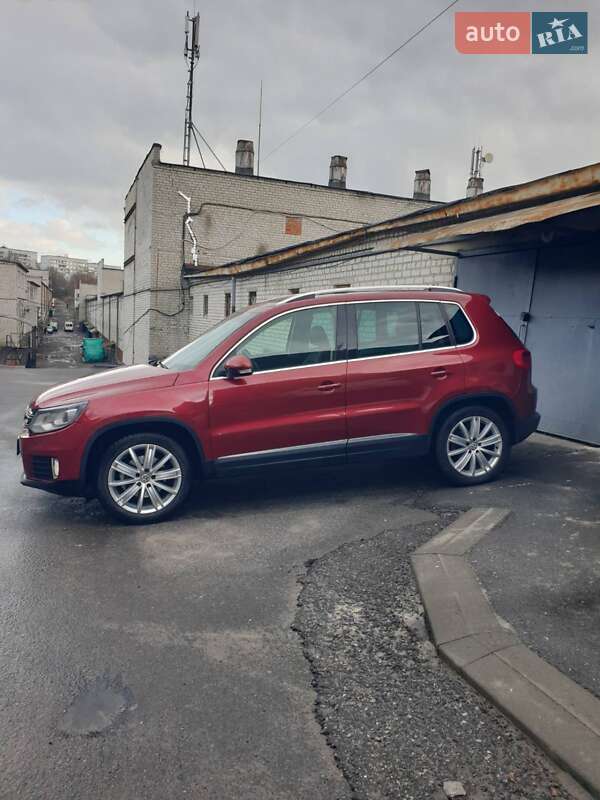 Volkswagen Tiguan 2013 року в Харкові