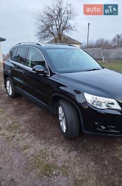Volkswagen Tiguan  2008