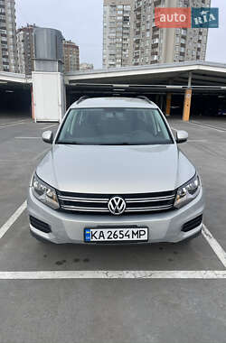 Volkswagen Tiguan  2015