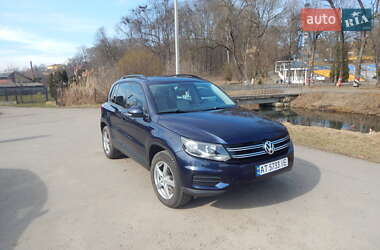 Volkswagen Tiguan  2015