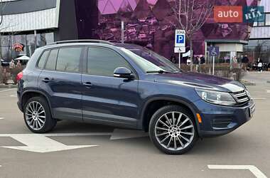 Volkswagen Tiguan  2014