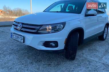 Volkswagen Tiguan  2014