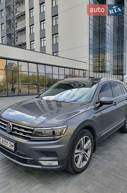 Volkswagen Tiguan  2017