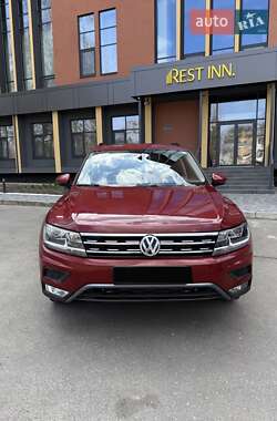 Volkswagen Tiguan  2017