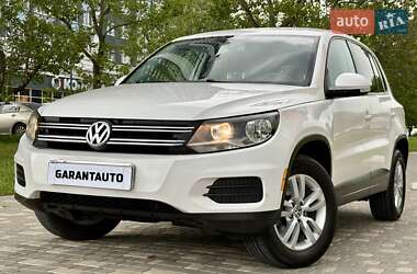 Volkswagen Tiguan  2012