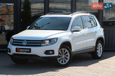 Volkswagen Tiguan  2012