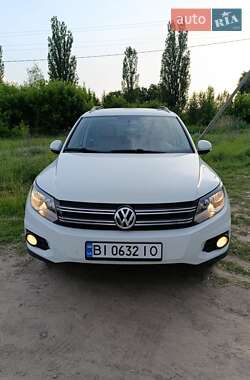Volkswagen Tiguan  2014