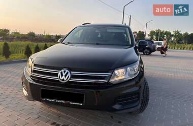 Volkswagen Tiguan  2015