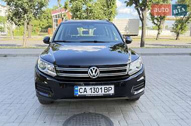 Volkswagen Tiguan  2015