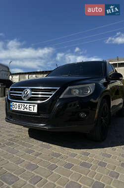 Volkswagen Tiguan  2009