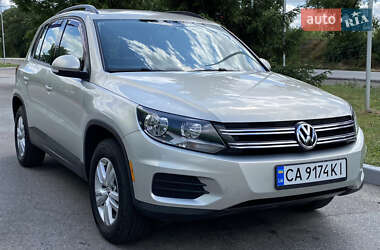 Volkswagen Tiguan  2015