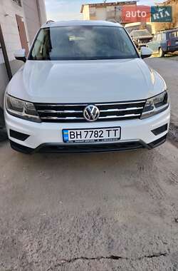 Volkswagen Tiguan  2020