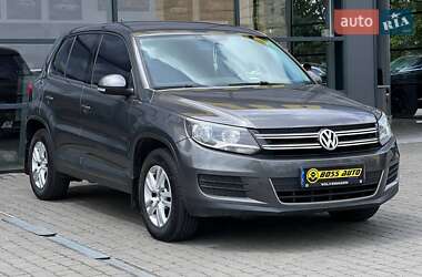 Volkswagen Tiguan  2014