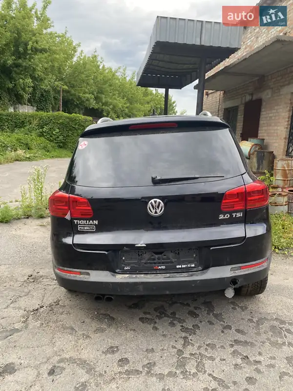 Volkswagen Tiguan 2011