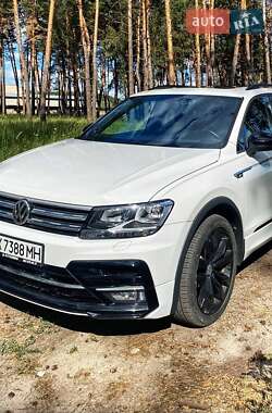 Volkswagen Tiguan  2020