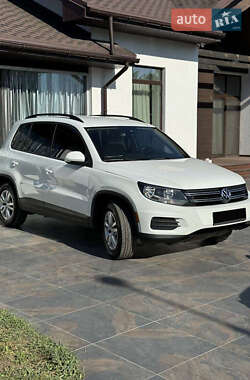 Volkswagen Tiguan  2016