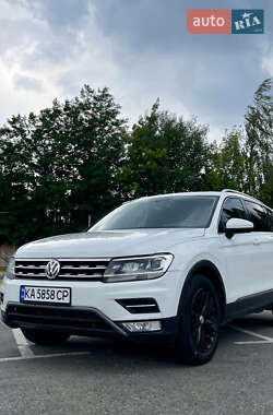 Volkswagen Tiguan  2017