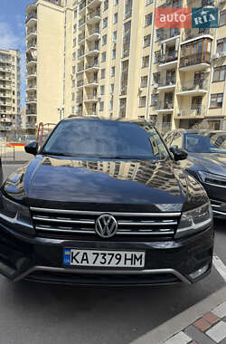 Volkswagen Tiguan  2018
