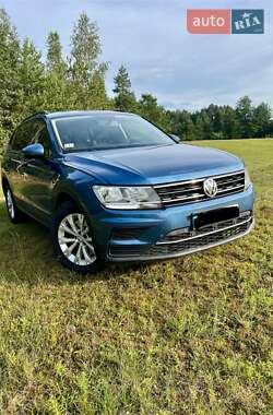 Volkswagen Tiguan  2018