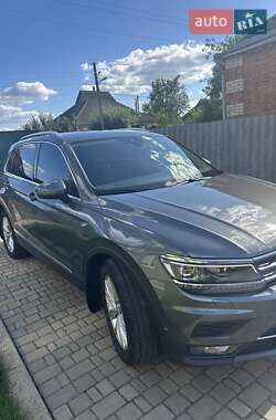 Volkswagen Tiguan  2019