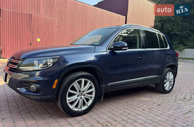 Volkswagen Tiguan  2012