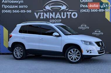 Volkswagen Tiguan  2009