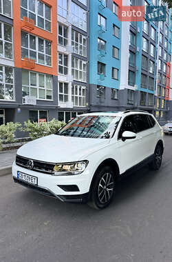 Volkswagen Tiguan  2020