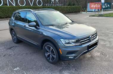 Volkswagen Tiguan  2017