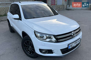 Volkswagen Tiguan  2015