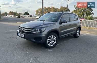 Volkswagen Tiguan  2015