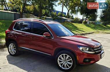 Volkswagen Tiguan  2014