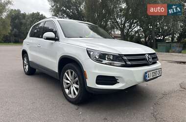 Volkswagen Tiguan  2016