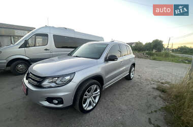 Volkswagen Tiguan  2016
