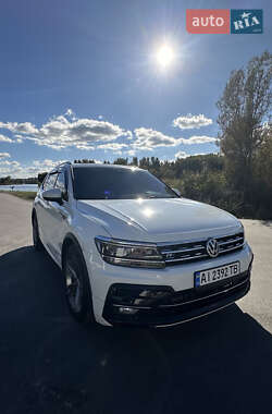 Volkswagen Tiguan  2018