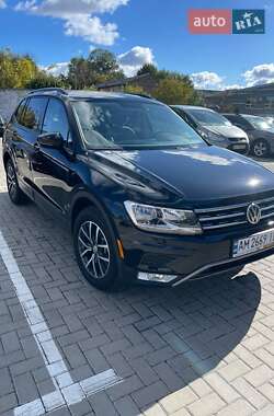 Volkswagen Tiguan  2021