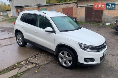 Volkswagen Tiguan  2015