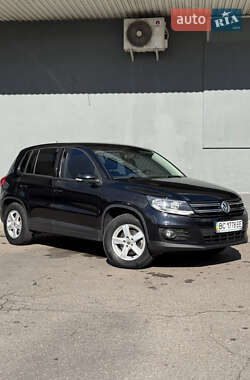 Volkswagen Tiguan  2012