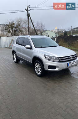 Volkswagen Tiguan  2016