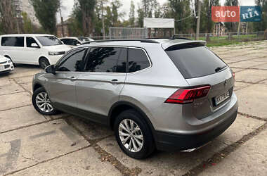 Volkswagen Tiguan  2019