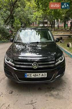 Volkswagen Tiguan  2015