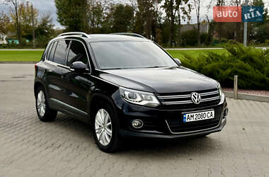 Volkswagen Tiguan  2012