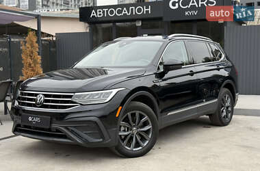 Volkswagen Tiguan  2022