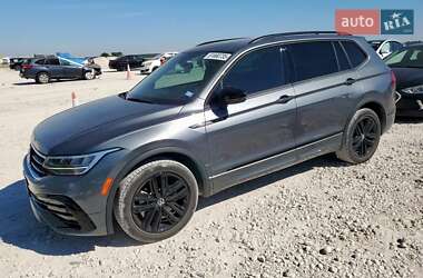 Volkswagen Tiguan  2022