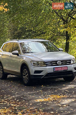 Volkswagen Tiguan  2018