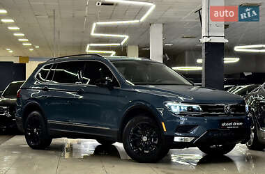 Volkswagen Tiguan  2020