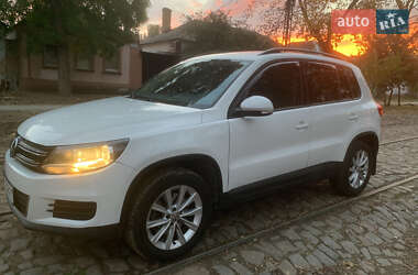 Volkswagen Tiguan  2015