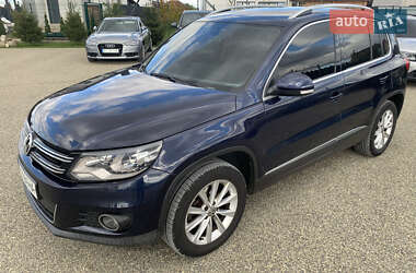 Volkswagen Tiguan  2014